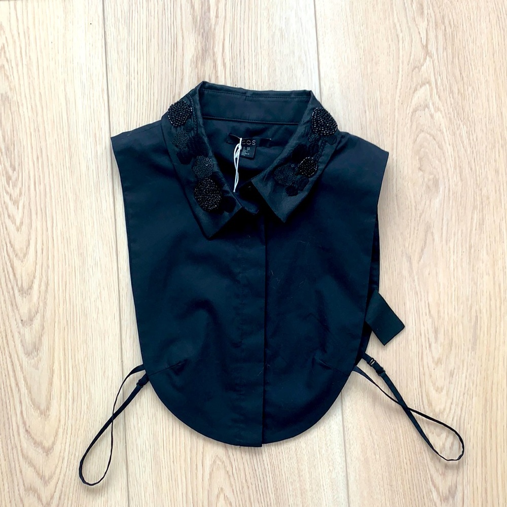 COS beaded black collar